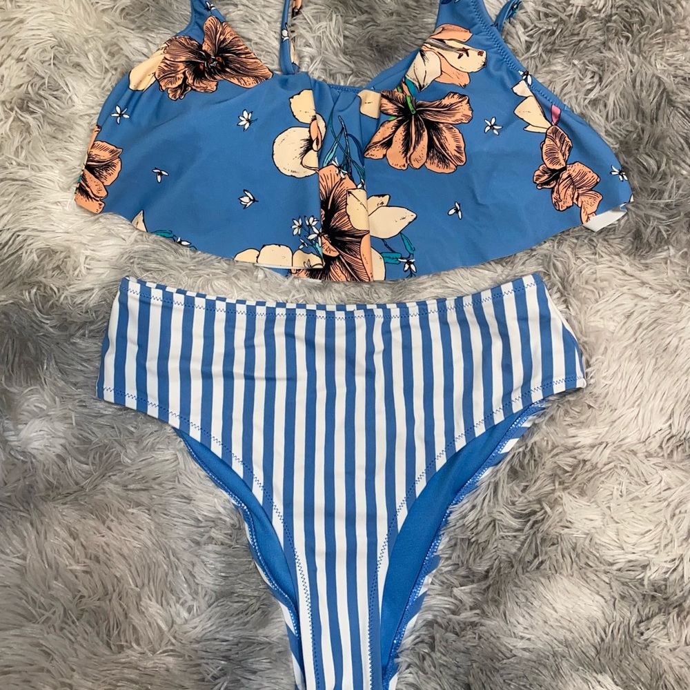 Swim suit
